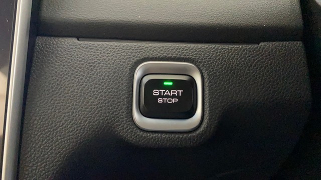 Second-hand 2023 MG Hector Savvy Pro CVT 2023-2025 for sale in Thane-23