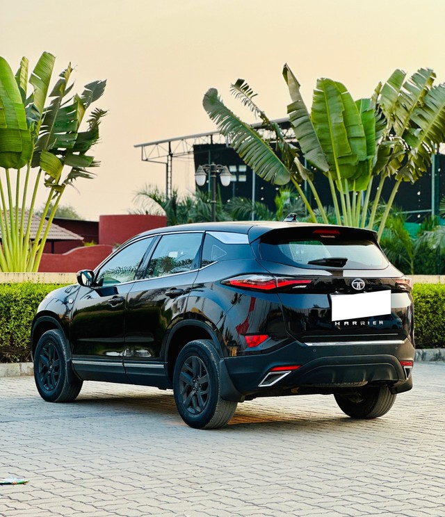 Second-hand 2021 Tata Harrier XZA Plus AT BSVI for sale in Surat-2