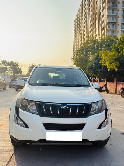 Second-hand 2017 Mahindra XUV500 R W10 FWD for sale in Jaipur