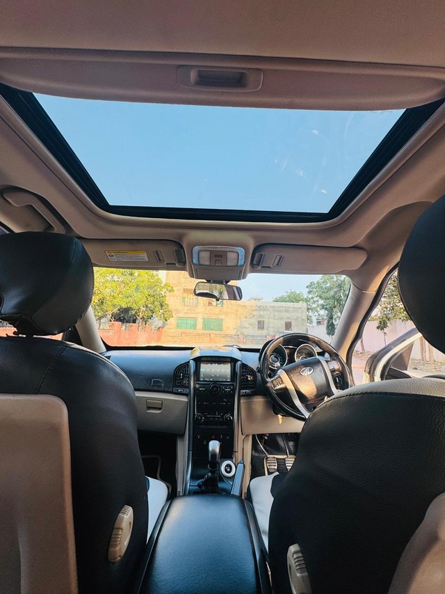 Mahindra XUV500 R W10 FWD Second-hand 2017 Mahindra XUV500 R W10 FWD for sale in Jaipur-7