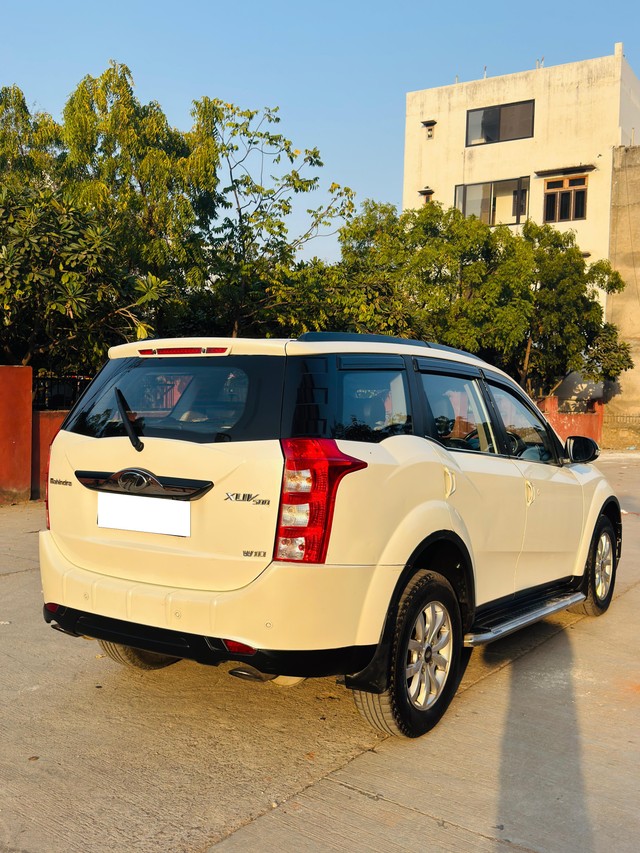 Mahindra XUV500 R W10 FWD Second-hand 2017 Mahindra XUV500 R W10 FWD for sale in Jaipur-9