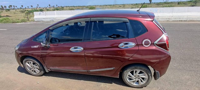 Second-hand 2017 Honda Jazz 1.5 V i DTEC for sale in Tirunelveli-6