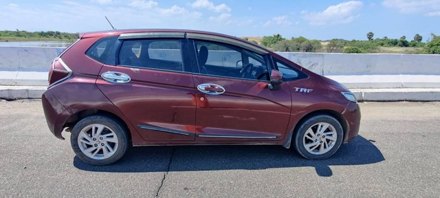 Second-hand 2017 Honda Jazz 1.5 V i DTEC for sale in Tirunelveli-1