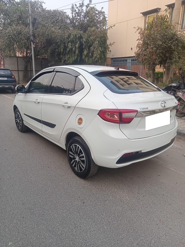 Second-hand 2017 Tata Tigor 1.2 Revotron XT for sale in New Delhi-6