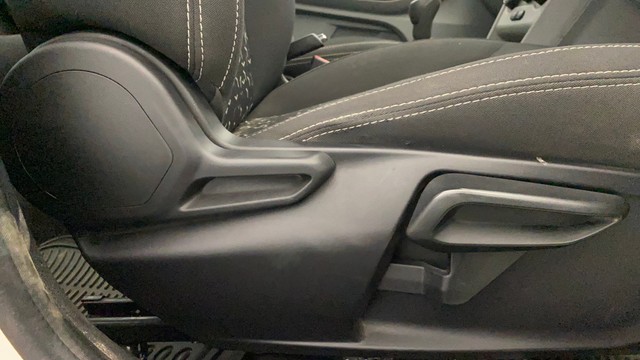 Second-hand 2023 Tata Tiago XT for sale in Lucknow-18