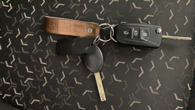 Second-hand 2023 Tata Tiago XT for sale in Lucknow-21