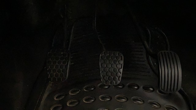 Second-hand 2023 Tata Tiago XT for sale in Lucknow-14