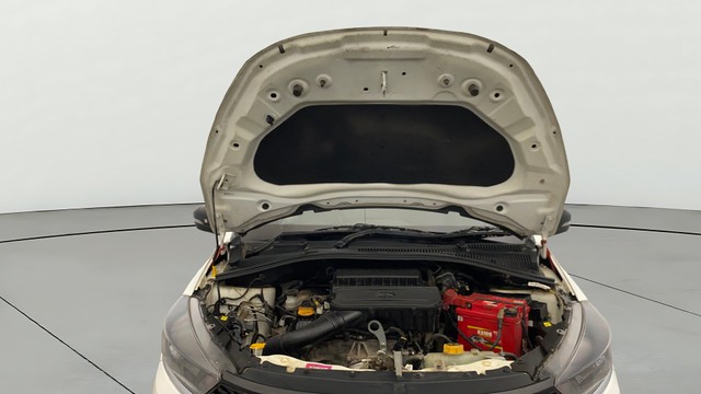 Second-hand 2023 Tata Tiago XT for sale in Lucknow-9