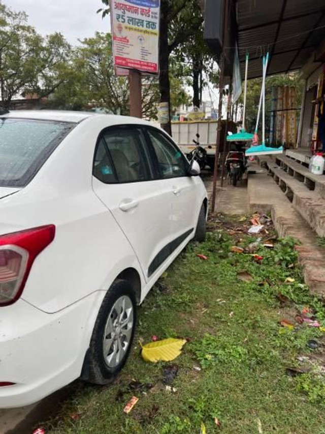 Second-hand 2014 Hyundai Xcent 1.2 Kappa Base for sale in Basti-3