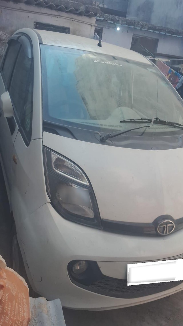 Second-hand 2015 Tata Nano Twist XT for sale in New Delhi-4