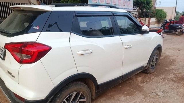 Mahindra XUV300 W8 Opt Diesel Second-hand 2023 Mahindra XUV300 W8 Opt Diesel for sale in West Godavari-0