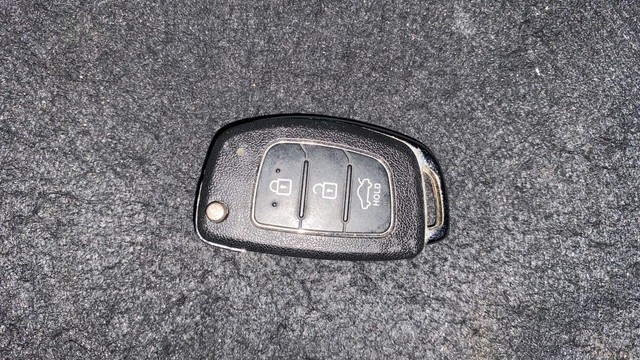 Second-hand 2015 Hyundai Xcent 1.2 Kappa S for sale in Kochi-21