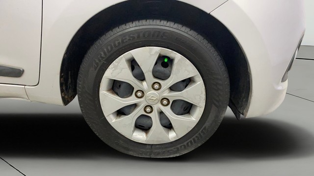 Second-hand 2015 Hyundai Xcent 1.2 Kappa S for sale in Kochi-23