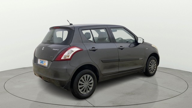 Second-hand 2015 Maruti Swift VXI for sale in Ahmedabad-2