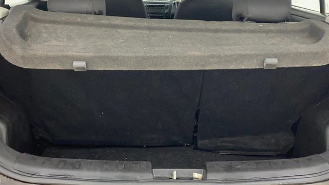 Second-hand 2015 Maruti Swift VXI for sale in Ahmedabad-19