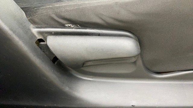 Second-hand 2015 Maruti Swift VXI for sale in Ahmedabad-18