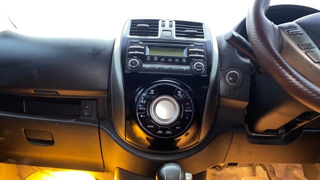 Second-hand 2017 Nissan Micra XV CVT for sale in Kochi-22