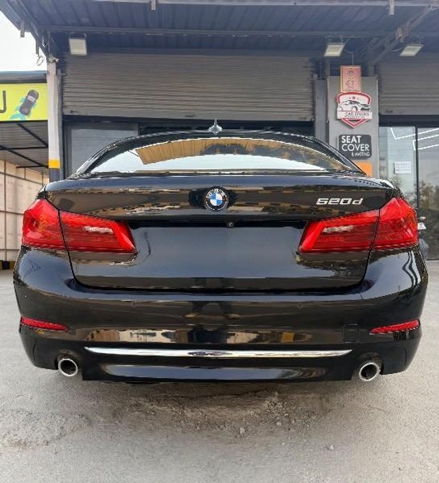 Second-hand 2022 BMW 5 Series 520d Luxury Line for sale in Hyderabad-5