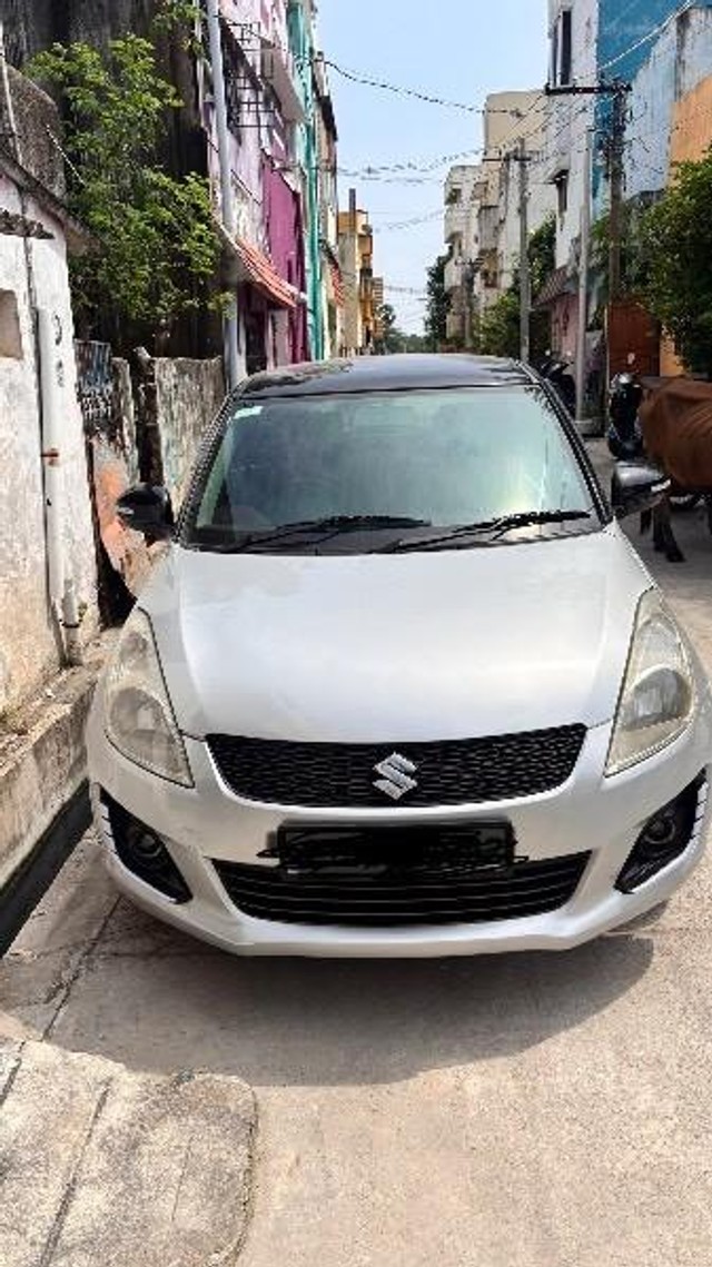 Second-hand 2013 Maruti Suzuki Swift VXI for sale in Kanchipuram-0