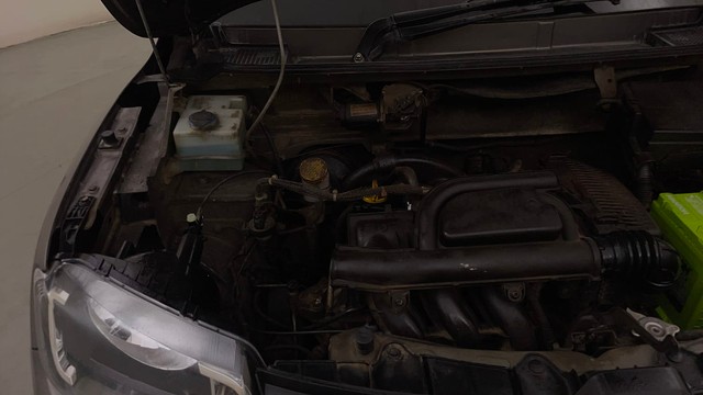 Second-hand 2017 Renault KWID 1.0 RXT AMT for sale in Bangalore-34