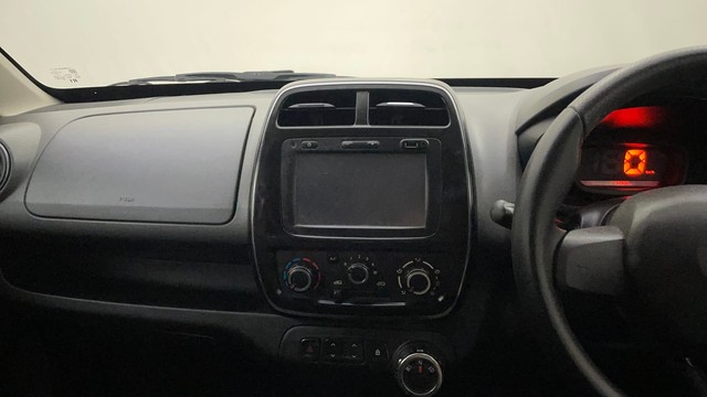 Second-hand 2017 Renault KWID 1.0 RXT AMT for sale in Bangalore-37