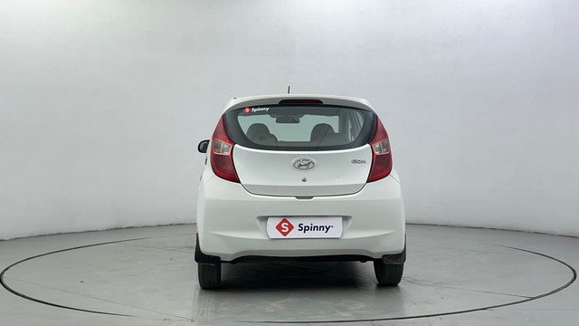 Second-hand 2017 Hyundai EON Magna for sale in Ahmedabad-4