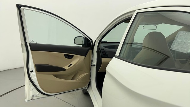 Second-hand 2017 Hyundai EON Magna for sale in Ahmedabad-27