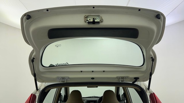 Second-hand 2017 Hyundai EON Magna for sale in Ahmedabad-28