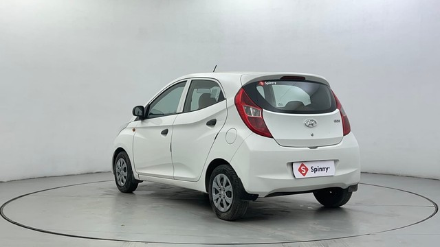 Second-hand 2017 Hyundai EON Magna for sale in Ahmedabad-5