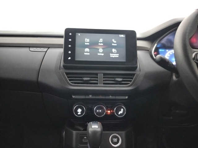 Second-hand 2021 Renault Kiger RXZ Turbo CVT for sale in Coimbatore-32