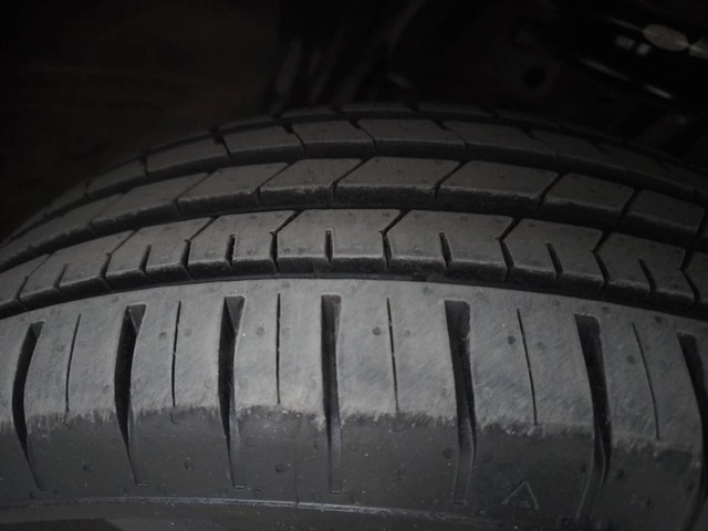 Second-hand 2021 Renault Kiger RXZ Turbo CVT for sale in Coimbatore-26