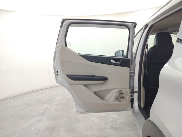 Second-hand 2021 Renault Triber RXZ EASY-R AMT for sale in Coimbatore-28