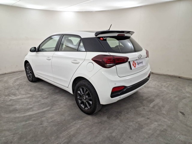Second-hand 2019 Hyundai i20 Sportz Plus CVT for sale in Coimbatore-5