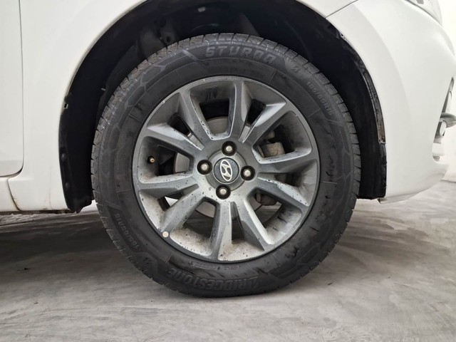 Second-hand 2019 Hyundai i20 Sportz Plus CVT for sale in Coimbatore-17