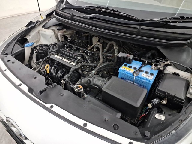 Second-hand 2019 Hyundai i20 Sportz Plus CVT for sale in Coimbatore-29