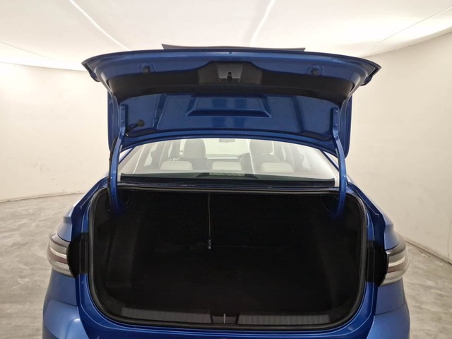 Second-hand 2022 Volkswagen Virtus Highline AT for sale in Coimbatore-36