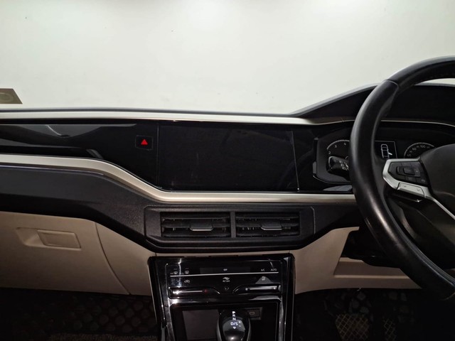 Second-hand 2022 Volkswagen Virtus Highline AT for sale in Coimbatore-26