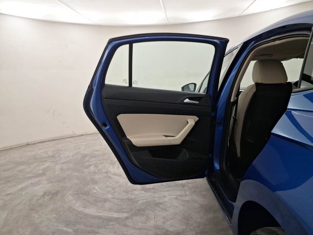 Second-hand 2022 Volkswagen Virtus Highline AT for sale in Coimbatore-32