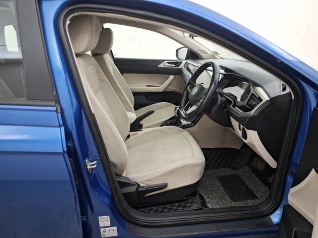 Second-hand 2022 Volkswagen Virtus Highline AT for sale in Coimbatore-15
