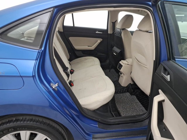 Second-hand 2022 Volkswagen Virtus Highline AT for sale in Coimbatore-35