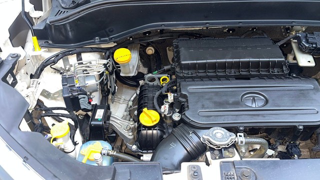 Second-hand 2022 Tata Punch Adventure Rhythm for sale in Hyderabad-37