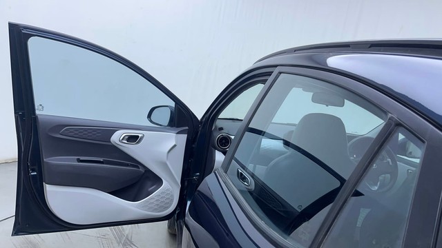 Second-hand 2020 Hyundai Grand i10 1.2 Kappa Sportz BSIV for sale in Hyderabad-37