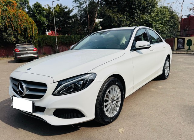 Mercedes-Benz C-Class C 220 CDI Avantgarde Second-hand 2018 Mercedes-Benz C-Class C 220 CDI Avantgarde for sale in Chandigarh-3