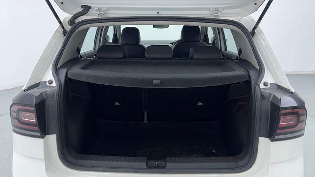 Second-hand 2022 Volkswagen Taigun 1.0 Topline for sale in Ghaziabad-9