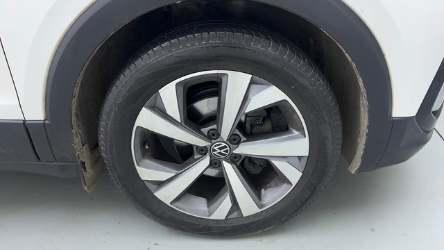 Second-hand 2022 Volkswagen Taigun 1.0 Topline for sale in Ghaziabad-17