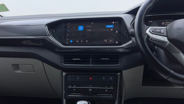 Second-hand 2022 Volkswagen Taigun 1.0 Topline for sale in Ghaziabad-25