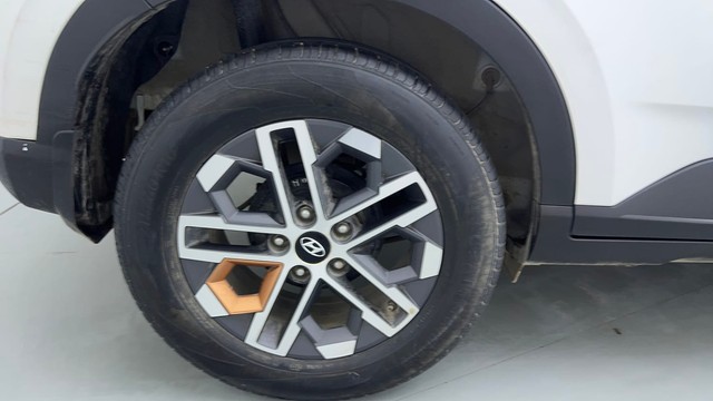 Second-hand 2022 Hyundai Venue SX Diesel for sale in Ghaziabad-18