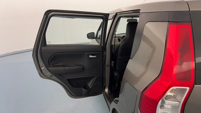 Second-hand 2023 Maruti Wagon R VXI for sale in Kanpur-33