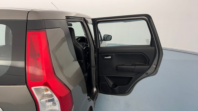 Second-hand 2023 Maruti Wagon R VXI for sale in Kanpur-27