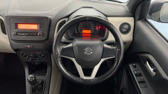 Second-hand 2023 Maruti Wagon R VXI for sale in Kanpur-31